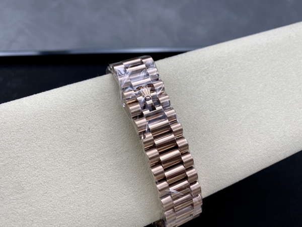 激安ロレックス着用イメージ